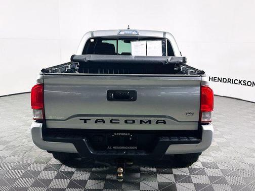 2017 Toyota Tacoma SR5