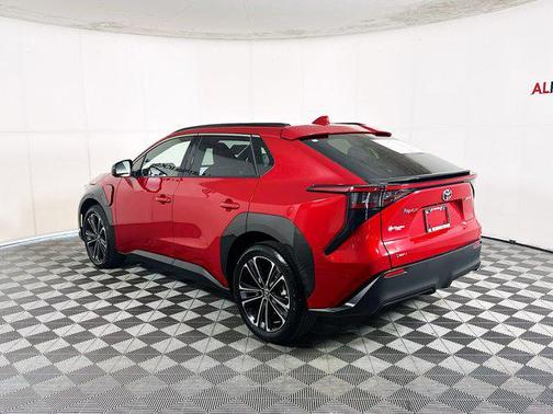 2025 Toyota bZ4X Limited