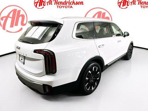 2023 Kia Telluride SX