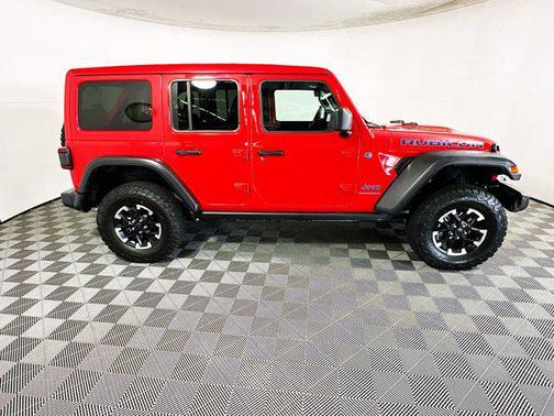 Firecracker Red Clearcoat 2025 Jeep Wrangler 4xe Rubicon