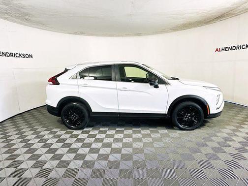 2023 Mitsubishi Eclipse Cross LE