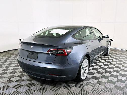 2023 Tesla Model 3 Standard Range