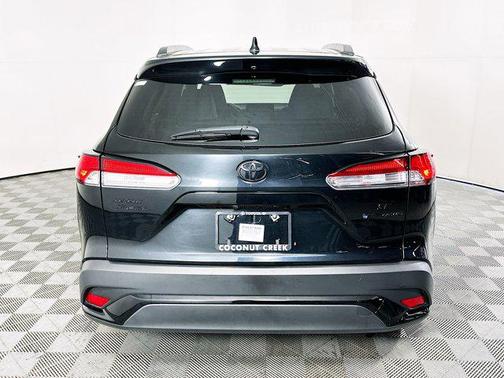 2025 Toyota Corolla Hybrid SE