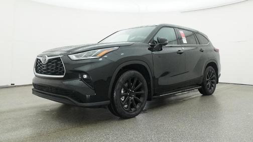 Midnight Black Metallic 2026 Toyota Highlander Limited
