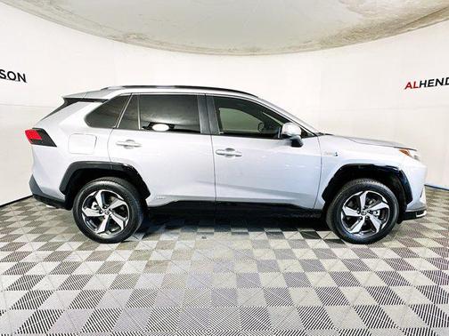 2024 Toyota RAV4 Prime SE