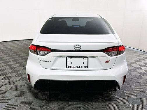 Pearl White 2023 Toyota Corolla SE