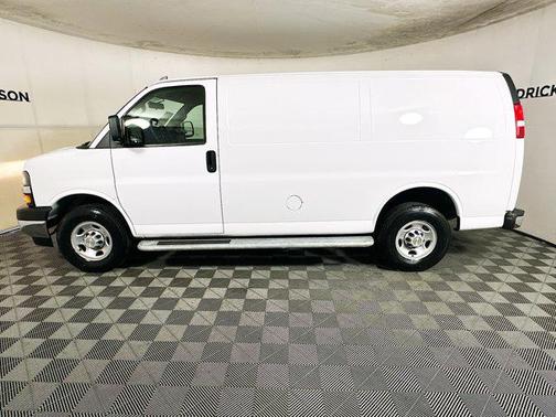 2024 Chevrolet Express 2500 RWD 2500 Regular Wheelbase WT