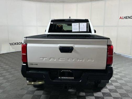 2025 Toyota Tacoma SR