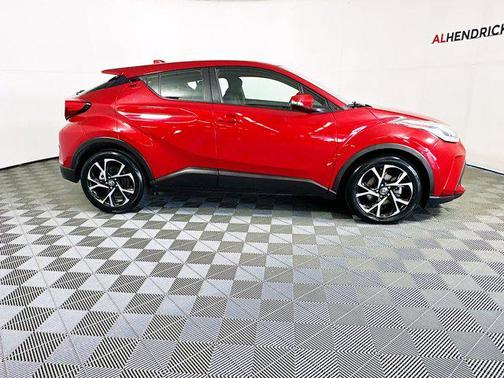 2021 Toyota C-HR XLE