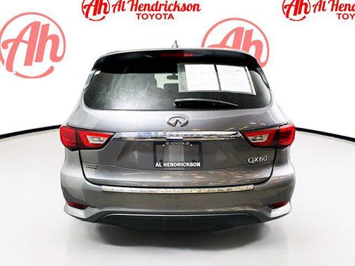 2016 INFINITI QX60 Base