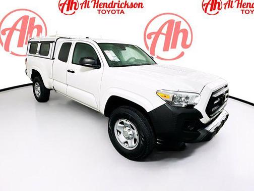 2022 Toyota Tacoma SR