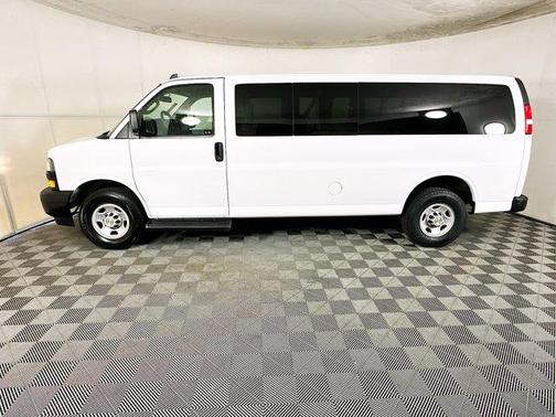 2023 Chevrolet Express 3500 RWD 3500 Extended Wheelbase LS