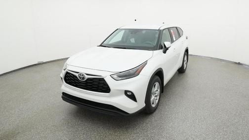 2025 Toyota Highlander LE