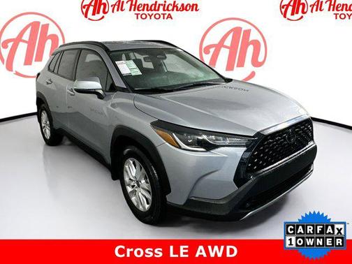 2024 Toyota Corolla Cross LE