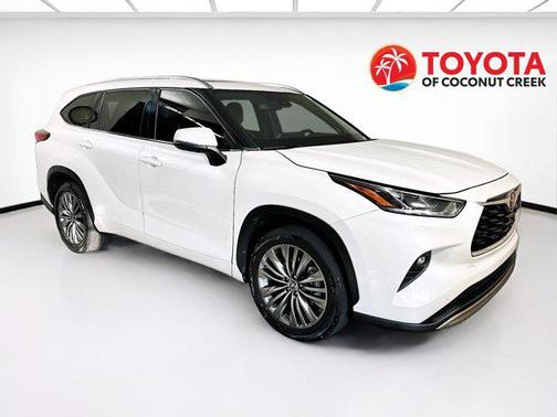 Blizzard Pearl 2021 Toyota Highlander Platinum
