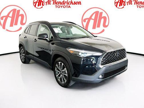 2024 Toyota Corolla Cross XLE