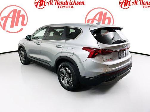 2021 Hyundai SANTA FE SE