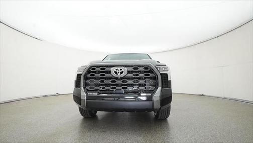 2025 Toyota Tundra Hybrid Platinum