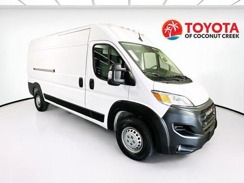 2025 RAM ProMaster 2500 Tradesman