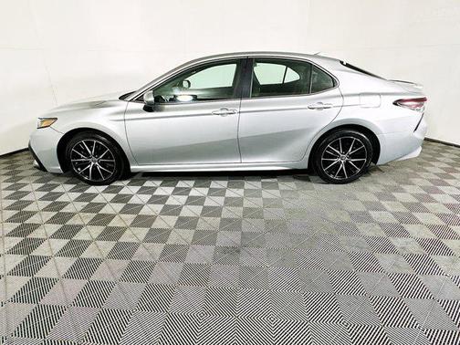 Celestial Silver 2021 Toyota Camry SE