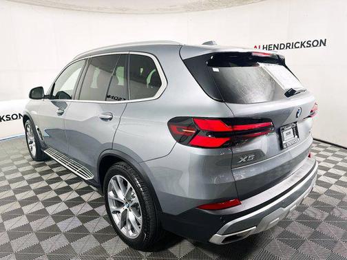 2026 BMW X5 sDrive40i