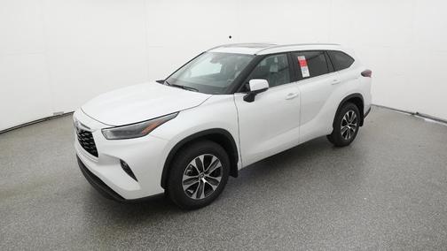 2026 Toyota Highlander XLE