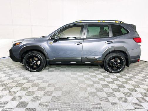 Magnetite Gray Metallic 2023 Subaru Forester Wilderness