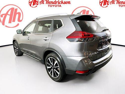 2020 Nissan Rogue SL