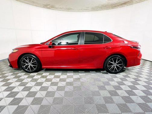 Red 2023 Toyota Camry SE