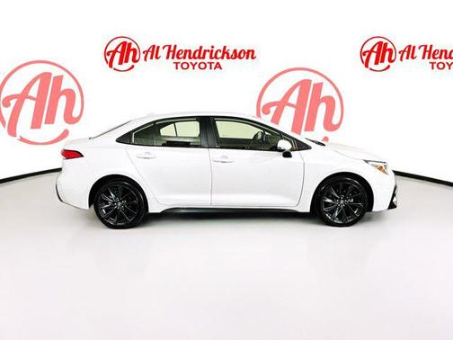 2024 Toyota Corolla Hybrid LE