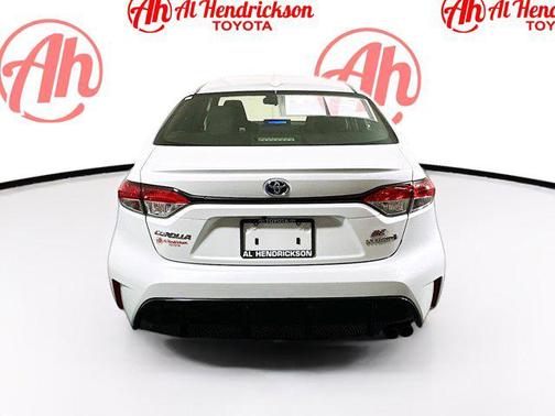 2024 Toyota Corolla Hybrid LE