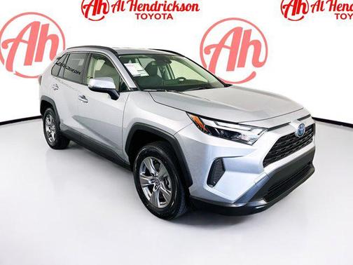 2024 Toyota RAV4 Hybrid XLE