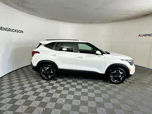 2025 Kia Seltos EX