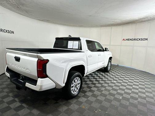 2024 Toyota Tacoma SR5