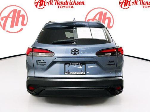 2024 Toyota Corolla Hybrid SE