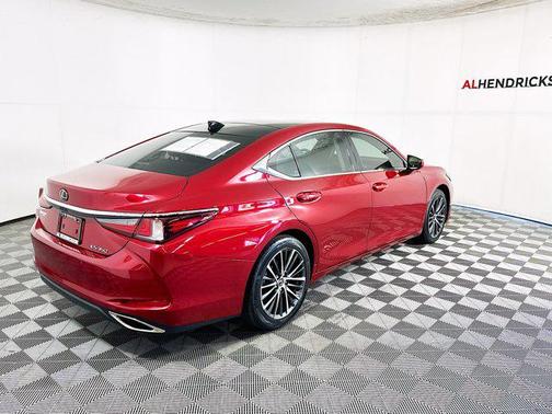 2022 Lexus ES 350 Base
