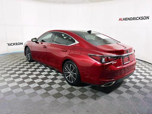 2022 Lexus ES 350 Base