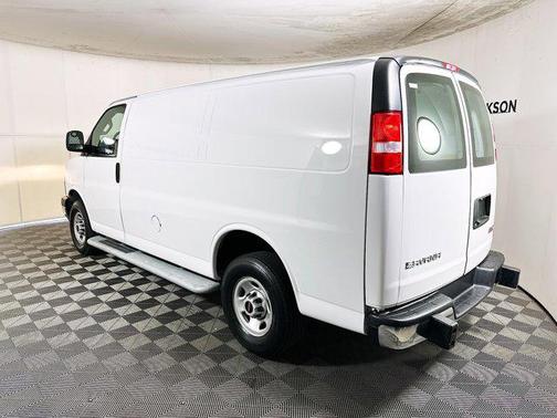 2024 GMC Savana 2500 Work Van