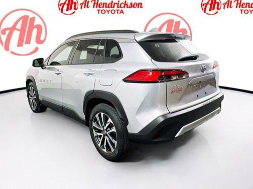 2022 Toyota Corolla Cross XLE