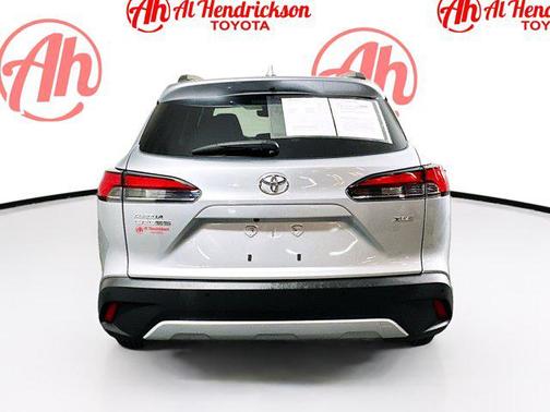 2022 Toyota Corolla Cross XLE