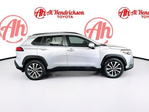 2022 Toyota Corolla Cross XLE