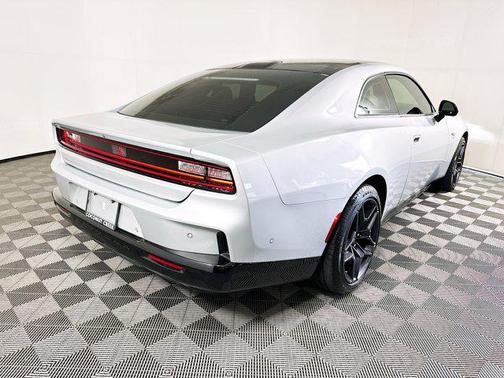 Triple Nickel 2024 Dodge Charger Daytona R/T