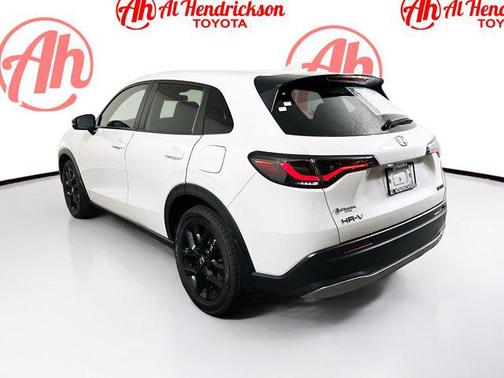 2024 Honda HR-V 2WD Sport