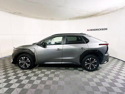 2023 Toyota bZ4X XLE