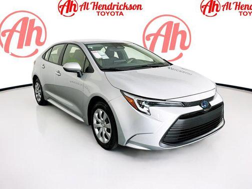 2024 Toyota Corolla Hybrid LE