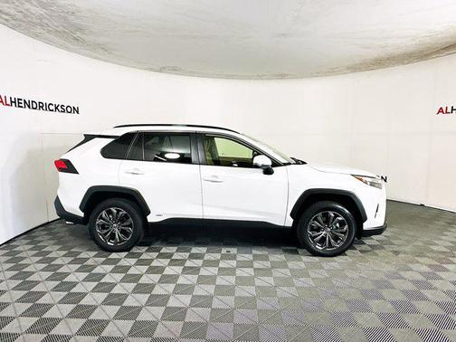 2024 Toyota RAV4 Hybrid XLE Premium