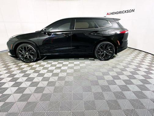 2025 Toyota Crown Signia Limited