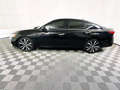 2019 Nissan Altima 2.5 Platinum
