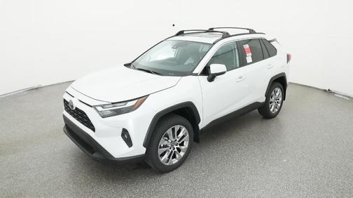2025 Toyota RAV4 XLE Premium