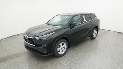 2025 Toyota Highlander LE